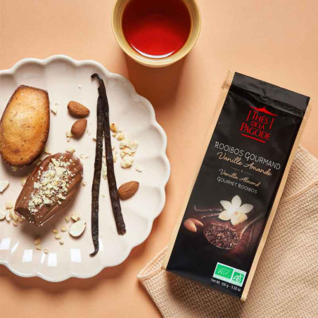 Leckerer Rooibos mit Vanille und Mandel