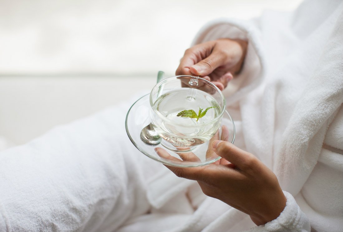 Thé et beauté : 7 astuces pour la peau et les cheveux